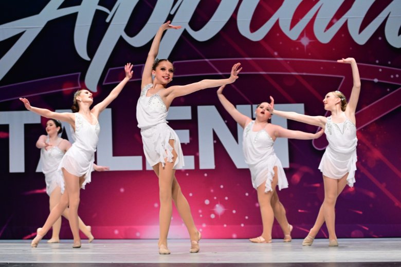 Dance Group 1